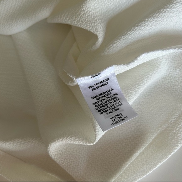 Halogen White Lace Tank - Picture 4 of 4